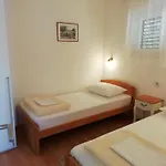 Holiday home Seaside House Sparadici, Sibenik - 24313