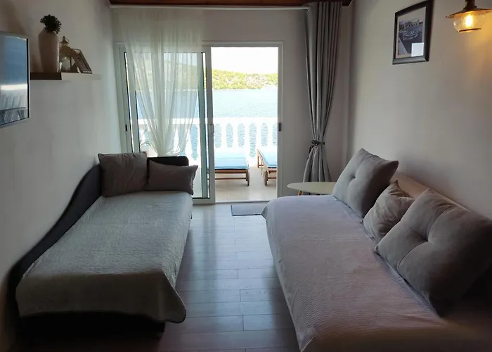 Vakantiehuis Seaside House Sparadici, Sibenik - 24313 Grebaštica